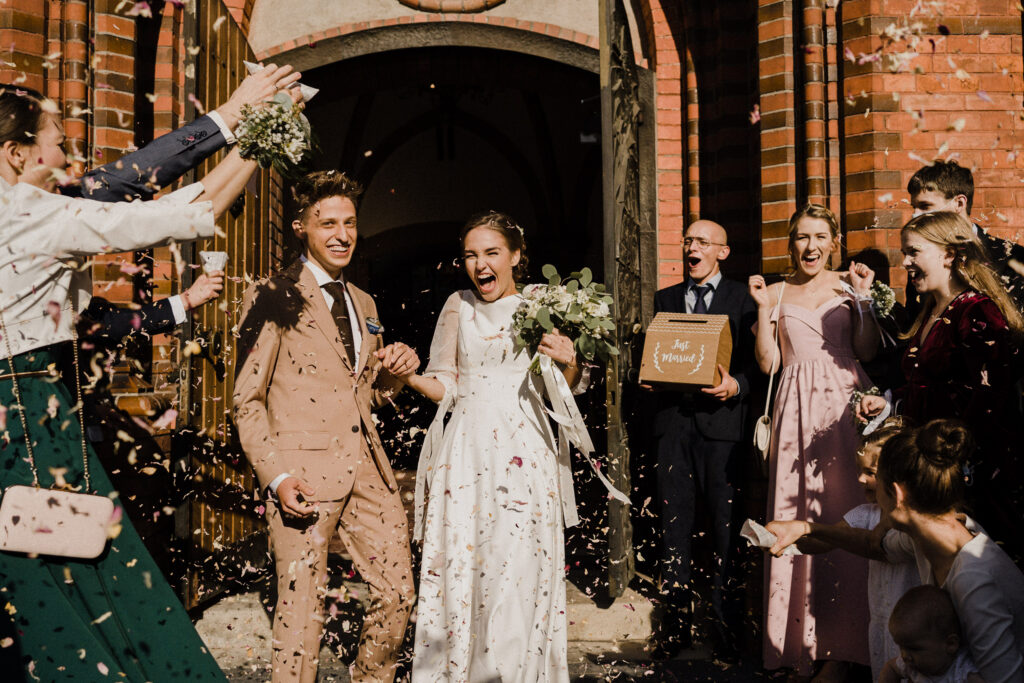 fotograf na wesele Poznań i okolice, fotograf ślubny Poznań cennik, fotograf ślubny Poznań i okolice, fotograf ślubny Poznań opinie fotograf ślubny Poznań